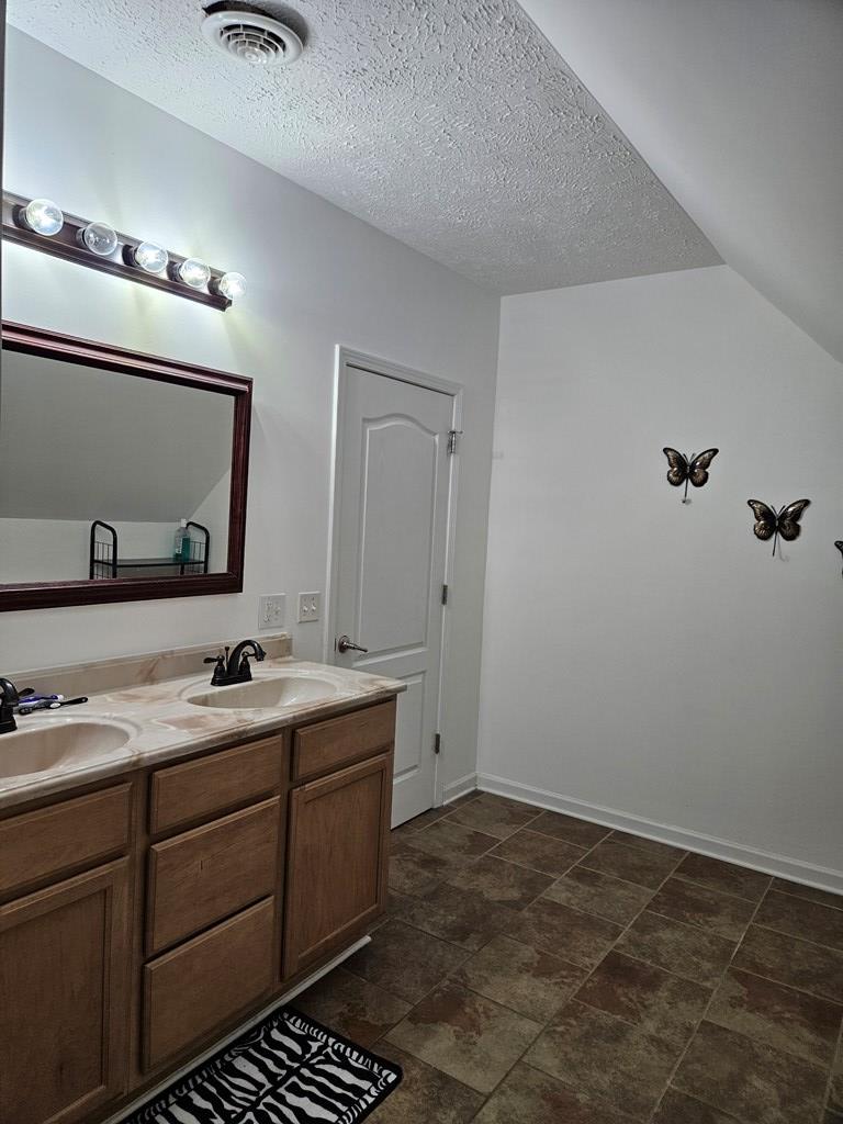 4631 Meadow Creek Rd Property Photo 51