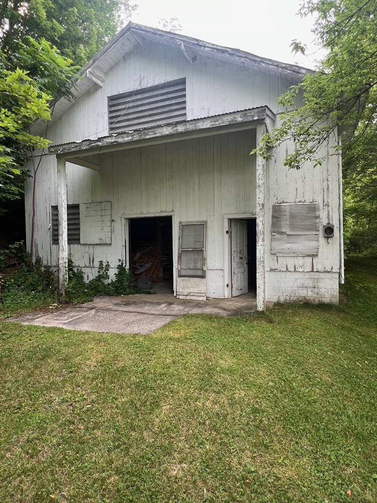 81 Timberline Drive Property Photo 18