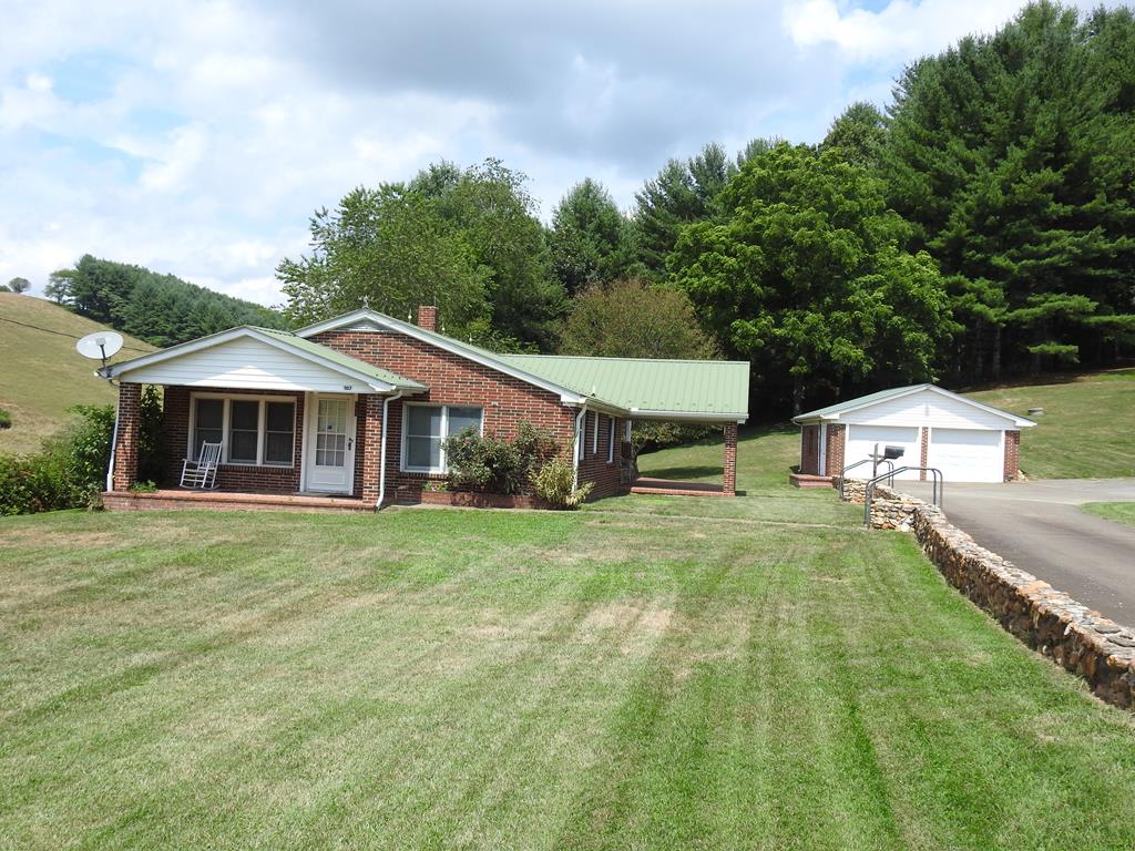 107 Birchwood Lane Property Photo
