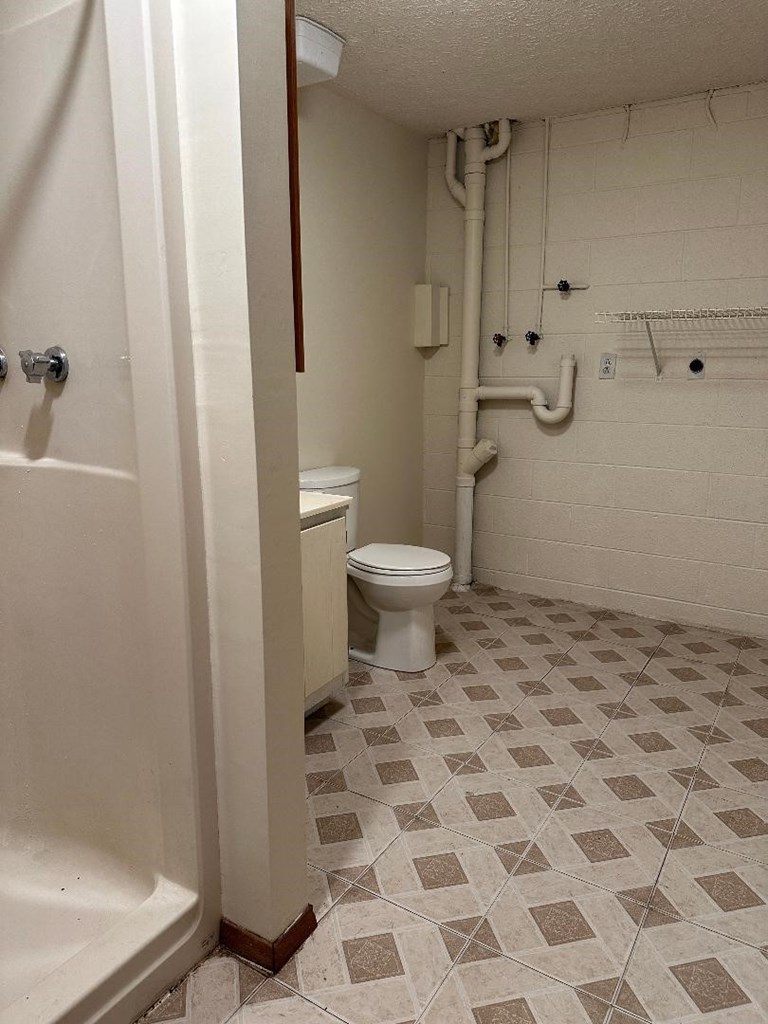 191 April Street Property Photo 8