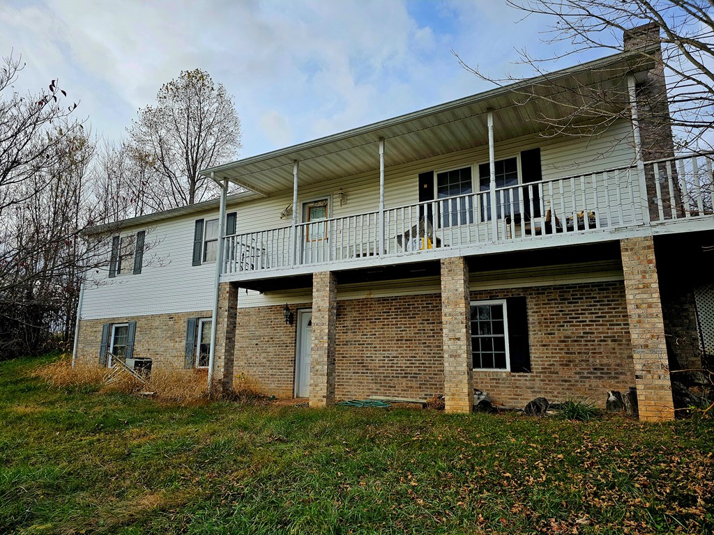 107 Deer Track Lane Property Photo 4