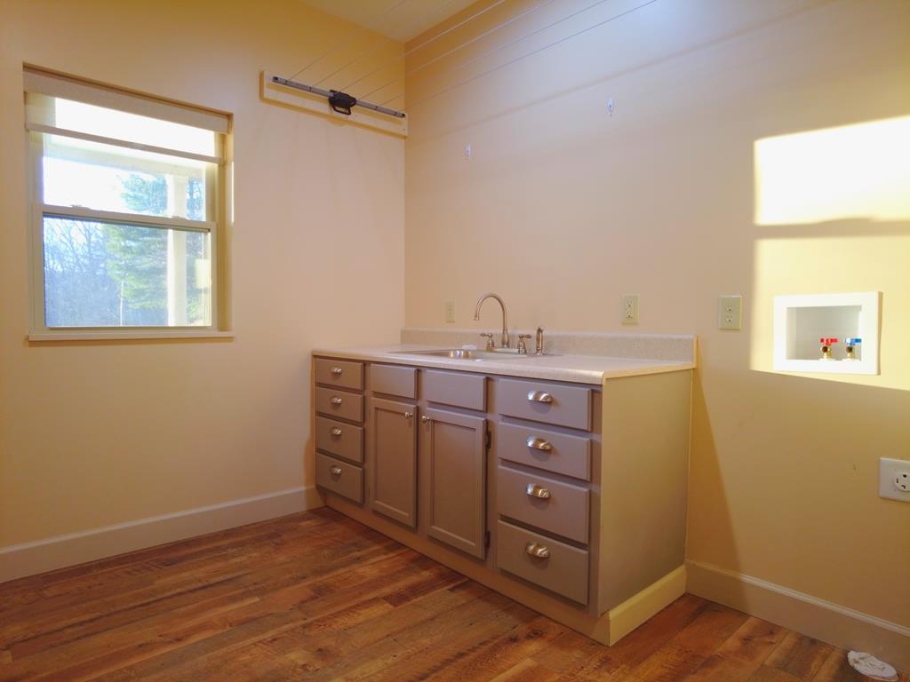 523 Falls Rd Property Photo 26