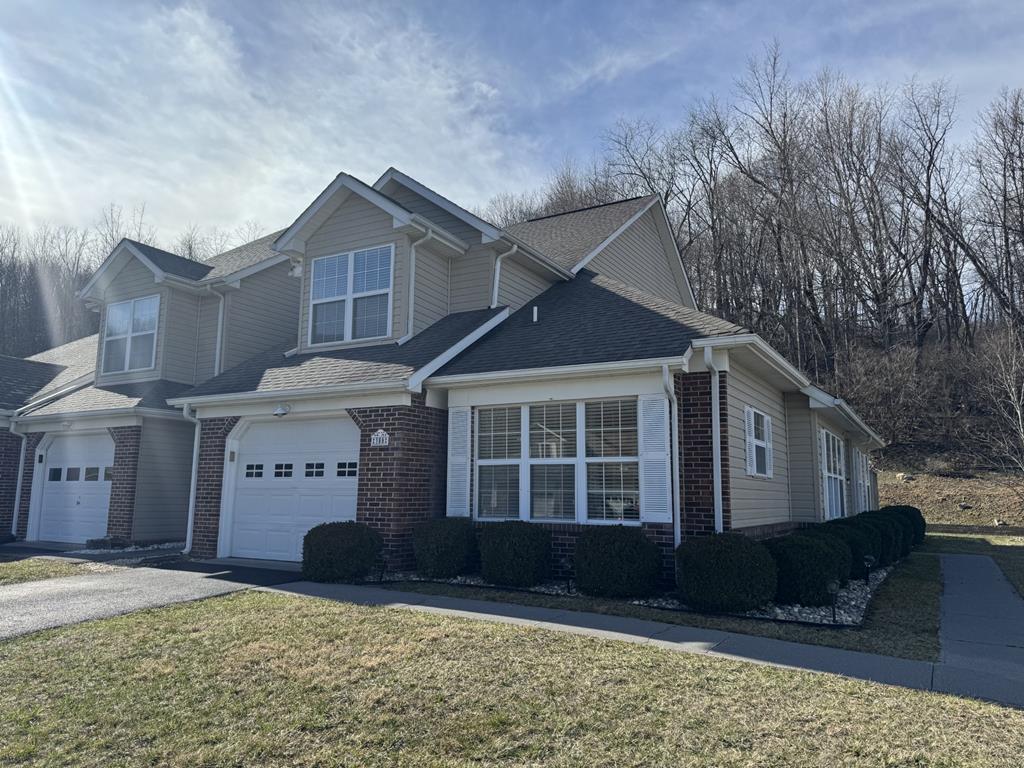 Forest Glen Real Estate Listings Main Image