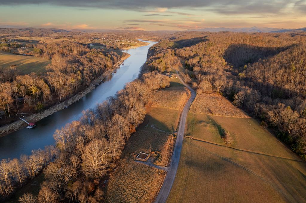 Lake Pointe Estates Real Estate Listings Main Image