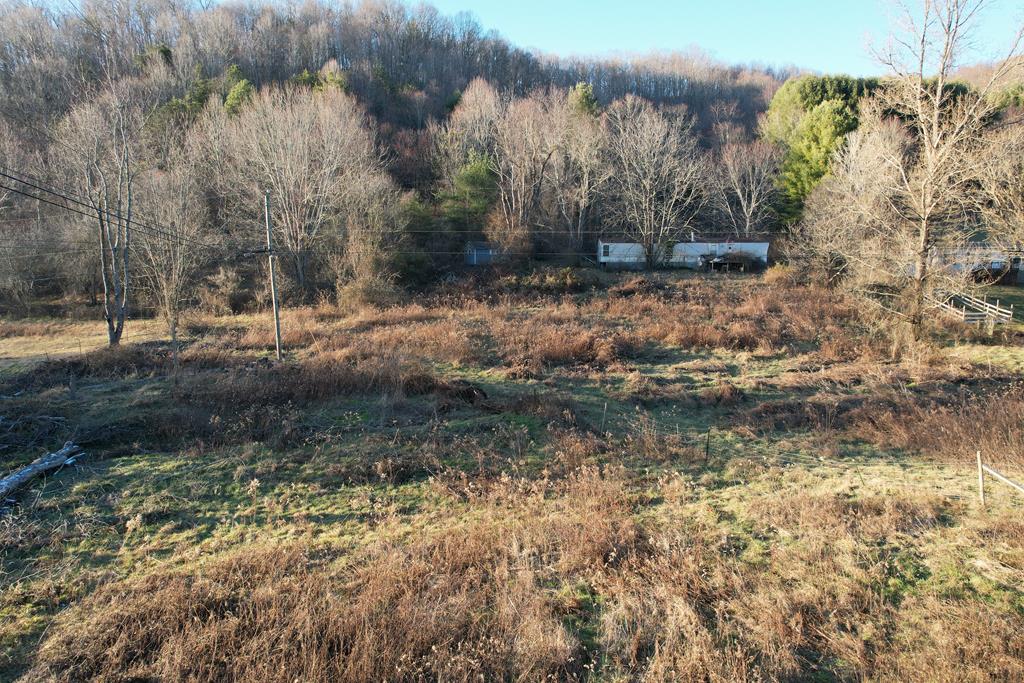 681 Pierce Rd. Property Photo 1