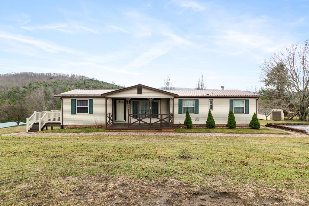114 Jeb Stuart St Property Photo