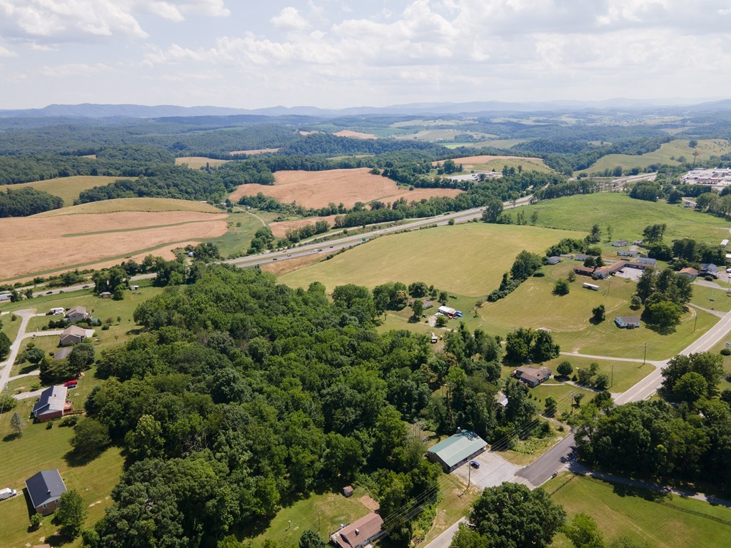 Lot 38 East Lee Highway Property Photo 16