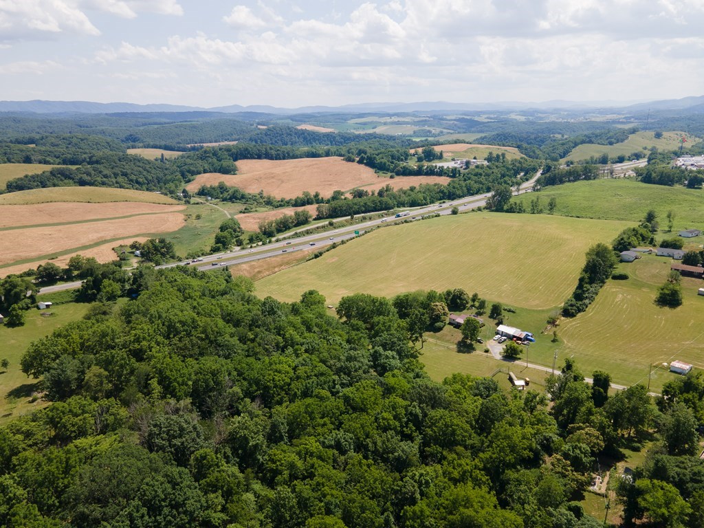 Lot 38 East Lee Highway Property Photo 17