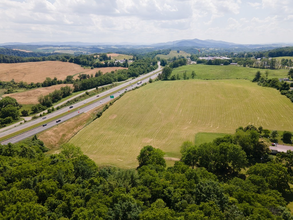 Lot 38 East Lee Highway Property Photo 18