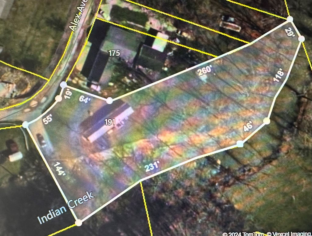191 Alex Ave Property Photo 3