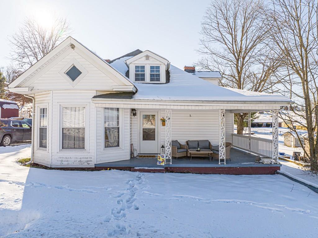 Hendricks Real Estate Listings Main Image