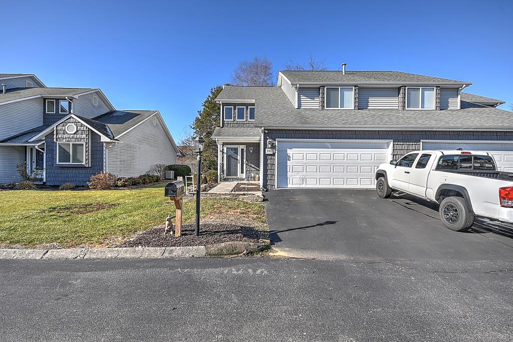 390 Kriswood Dr Property Photo