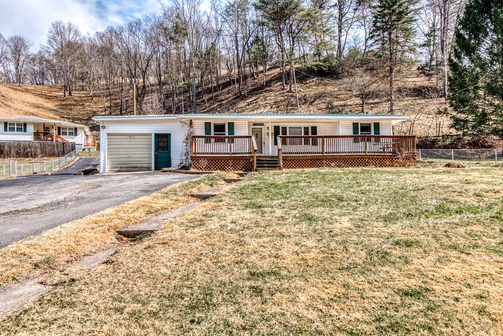 1165 1/2 Matson Dr Property Photo