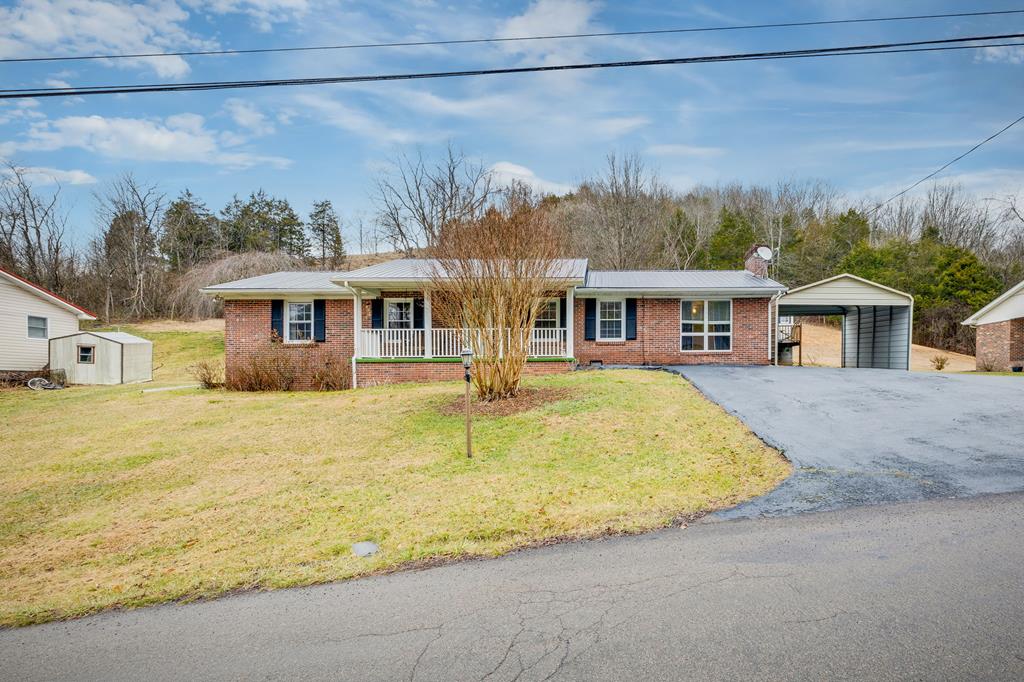 333 Green Acres Road Property Photo