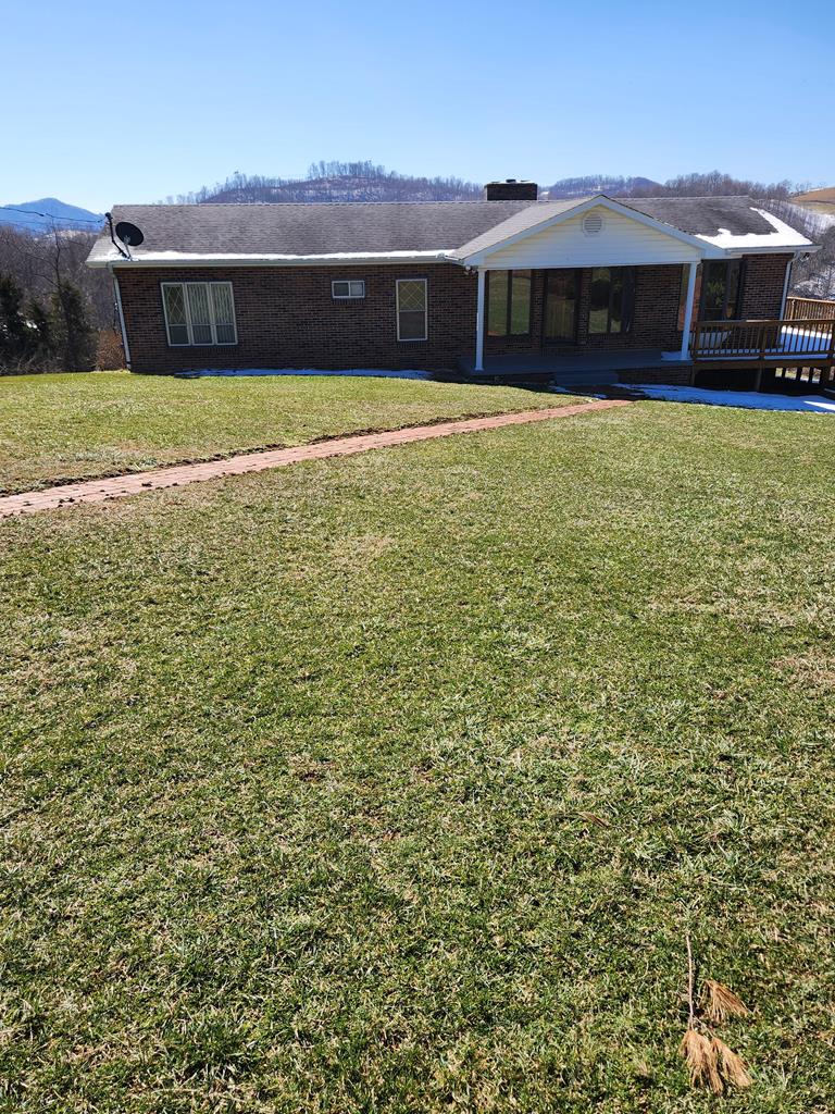 679 Green Acres Property Photo
