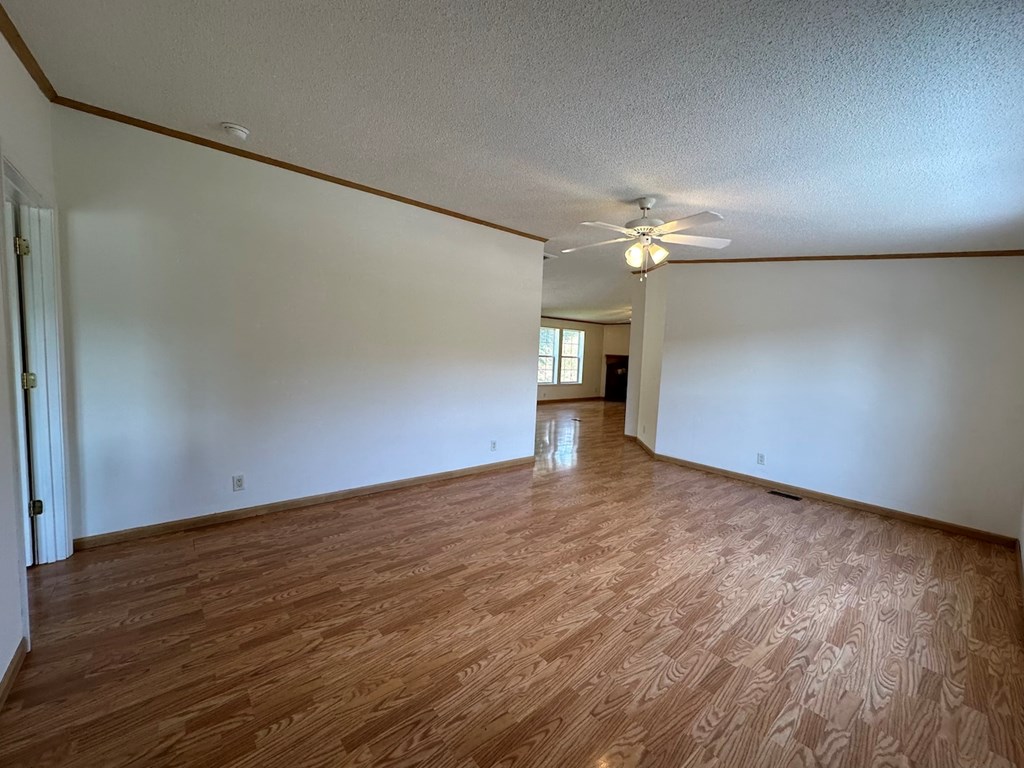 119 Cobblestone Ln Property Photo 12