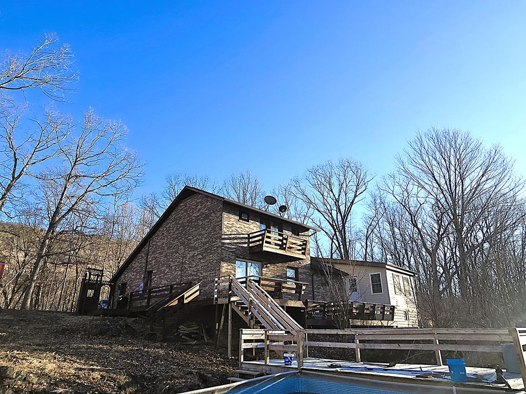 3229 Ridgecrest Road Property Photo 2