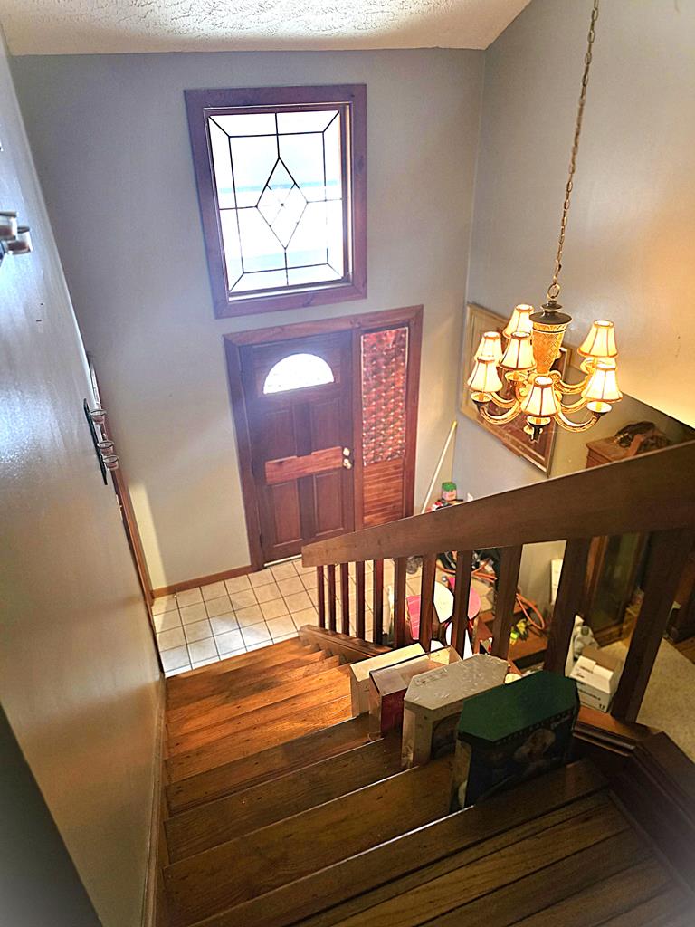 3229 Ridgecrest Road Property Photo 6