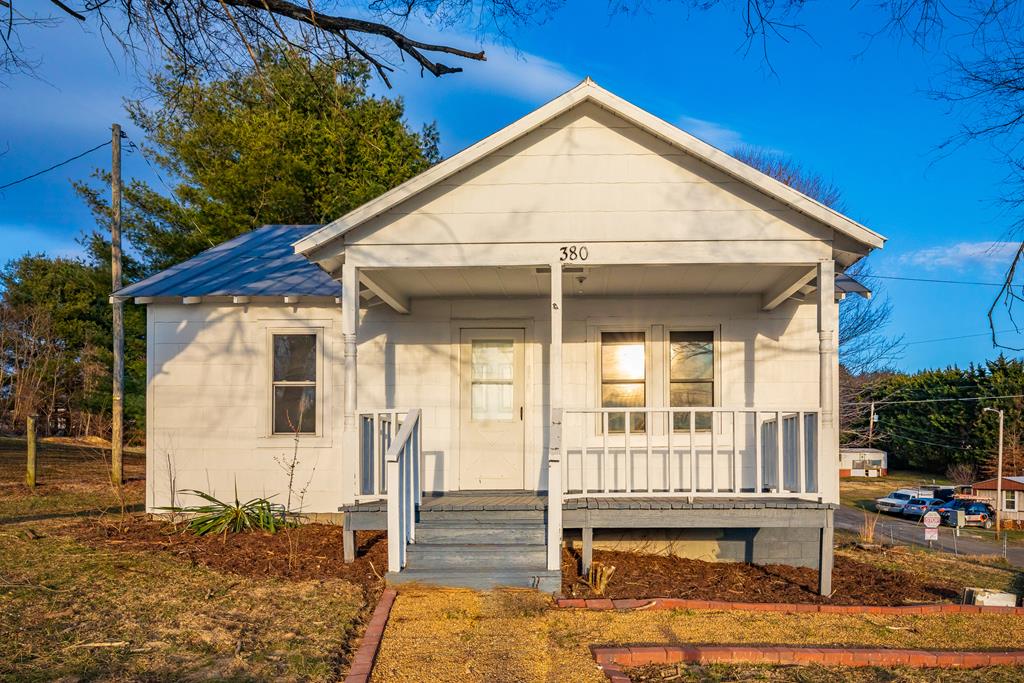 380 S Petunia Road Property Photo