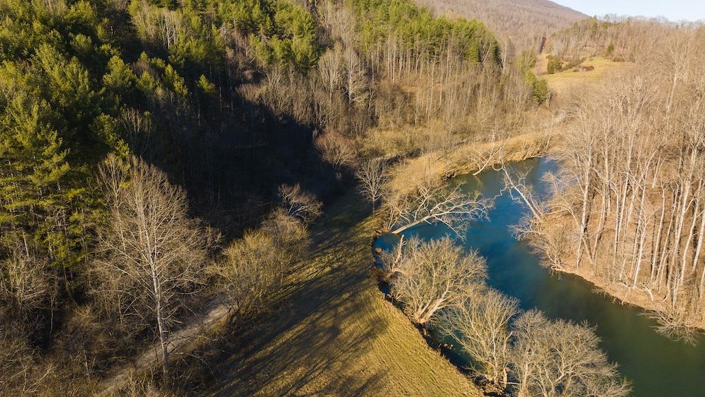 5461 Tumbling Creek Rd Property Photo 12