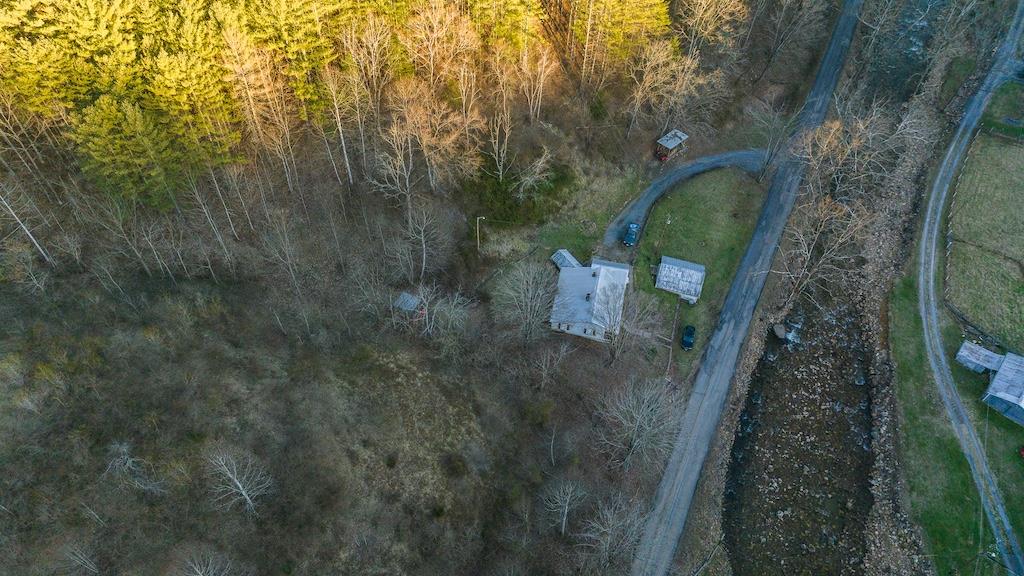 5461 Tumbling Creek Rd Property Photo 14