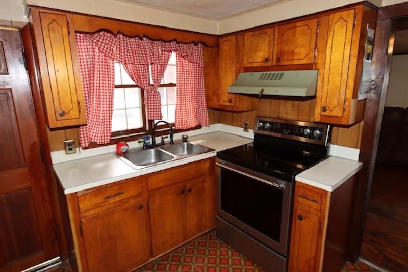 5461 Tumbling Creek Rd Property Photo 27