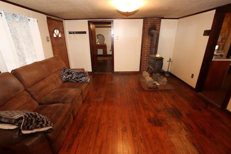 5461 Tumbling Creek Rd Property Photo 29