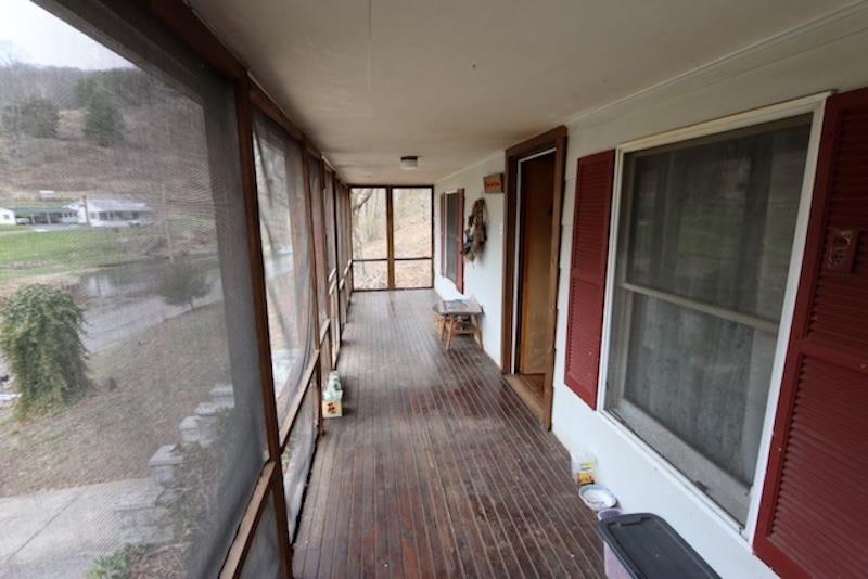 5461 Tumbling Creek Rd Property Photo 36