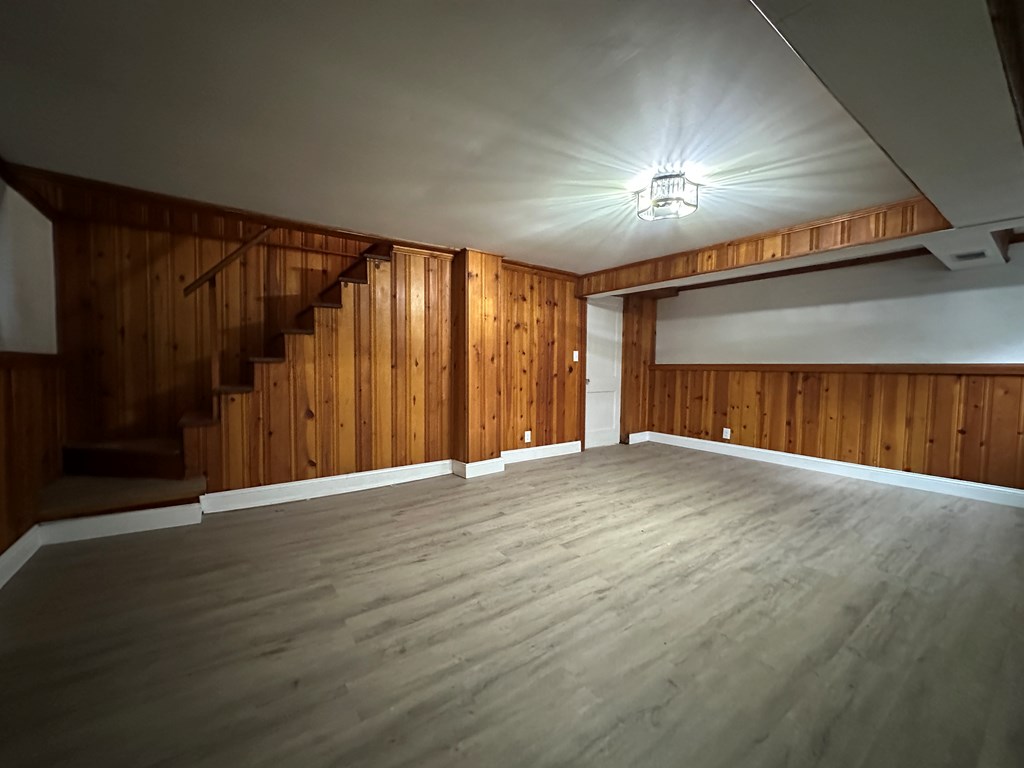 330 Ridgewood Property Photo 63