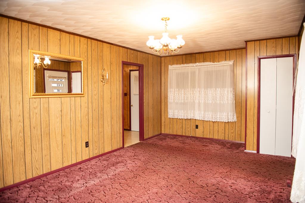 317 Riverview Drive Property Photo 8
