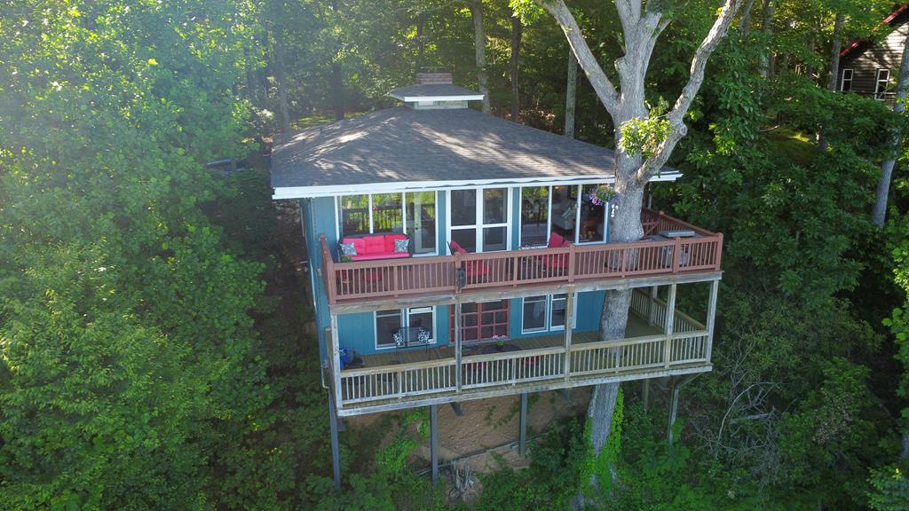 245 Dogwood Tr Property Photo