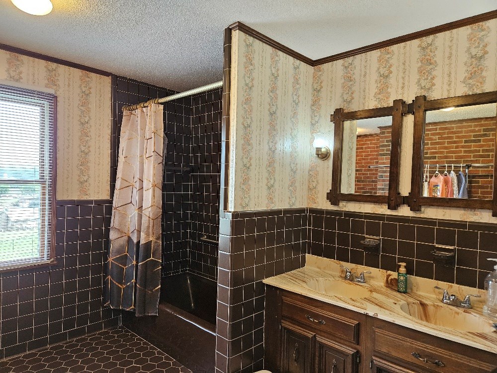 419 Tanglewood Dr Property Photo 26