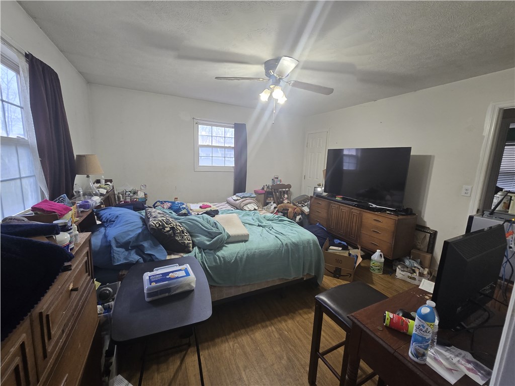 15513 Windbreak Ln Property Photo 15