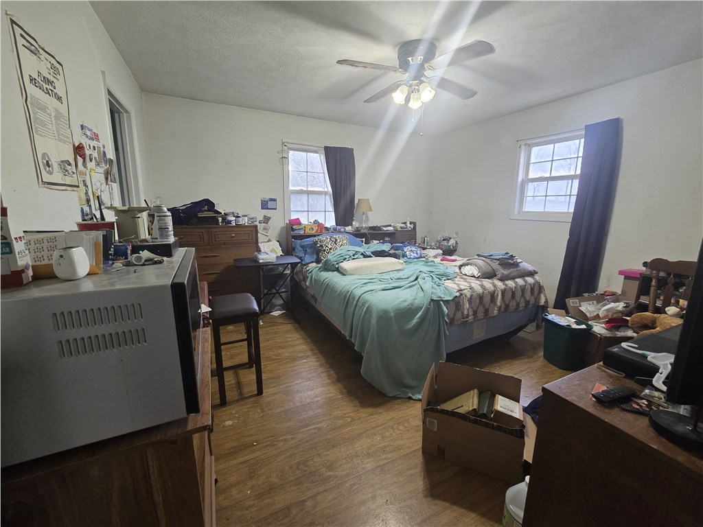 15513 Windbreak Ln Property Photo 22