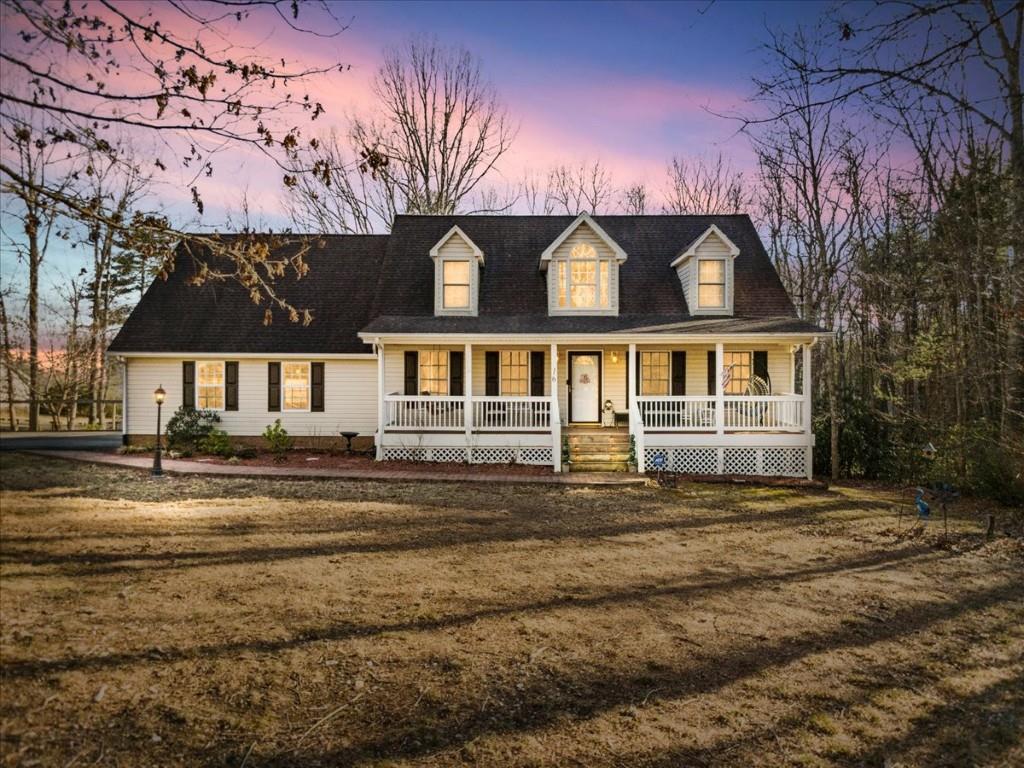 Country Wood Real Estate Listings Main Image