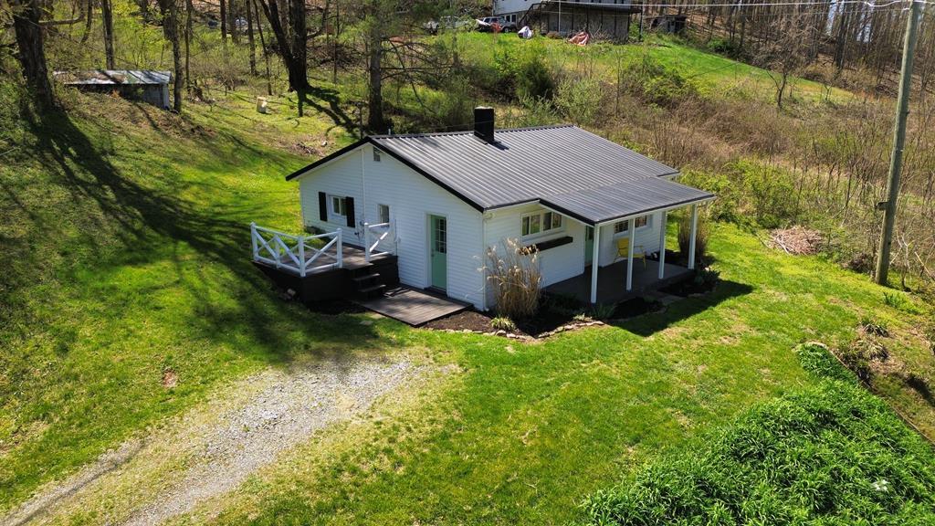 28602 Smyth Chapel Rd Property Photo 1