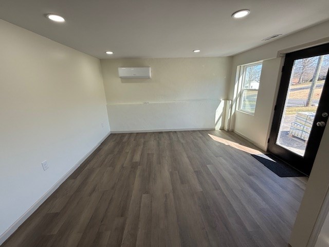 108 Ernie Pyle St Property Photo 23