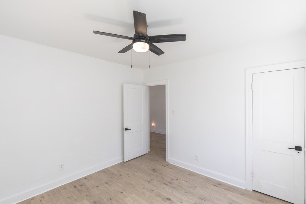 2313 Grafton St Property Photo 24