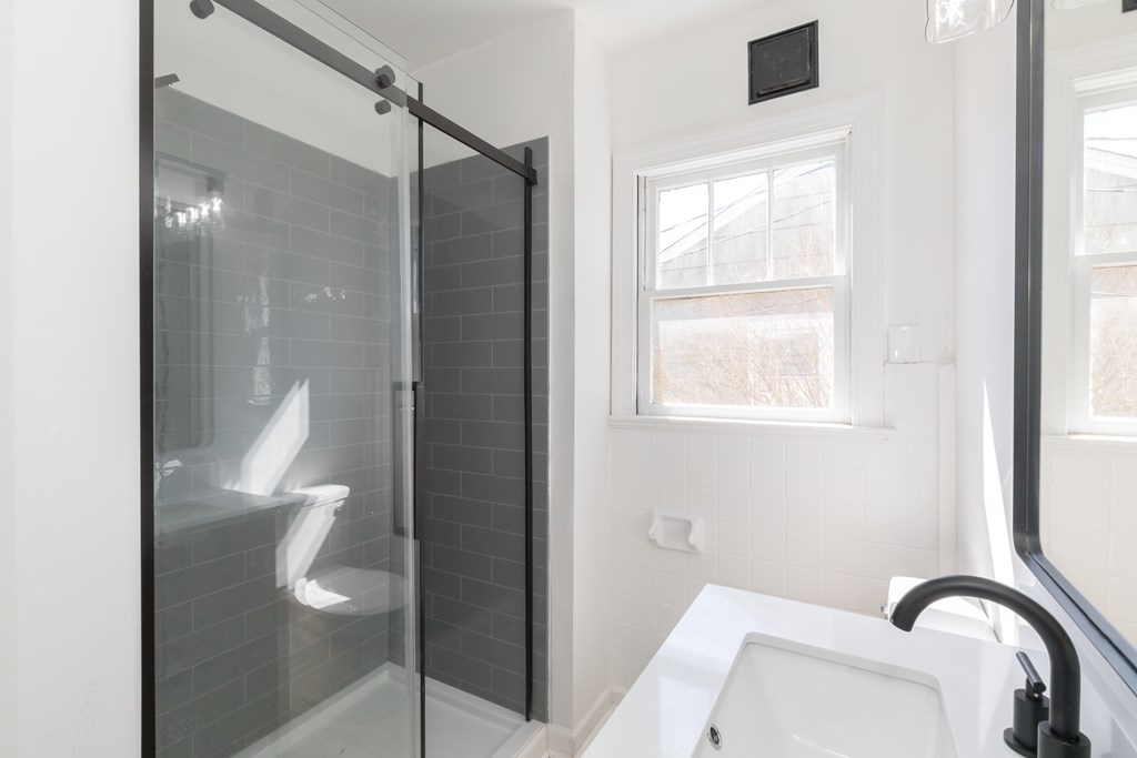 2313 Grafton St Property Photo 28