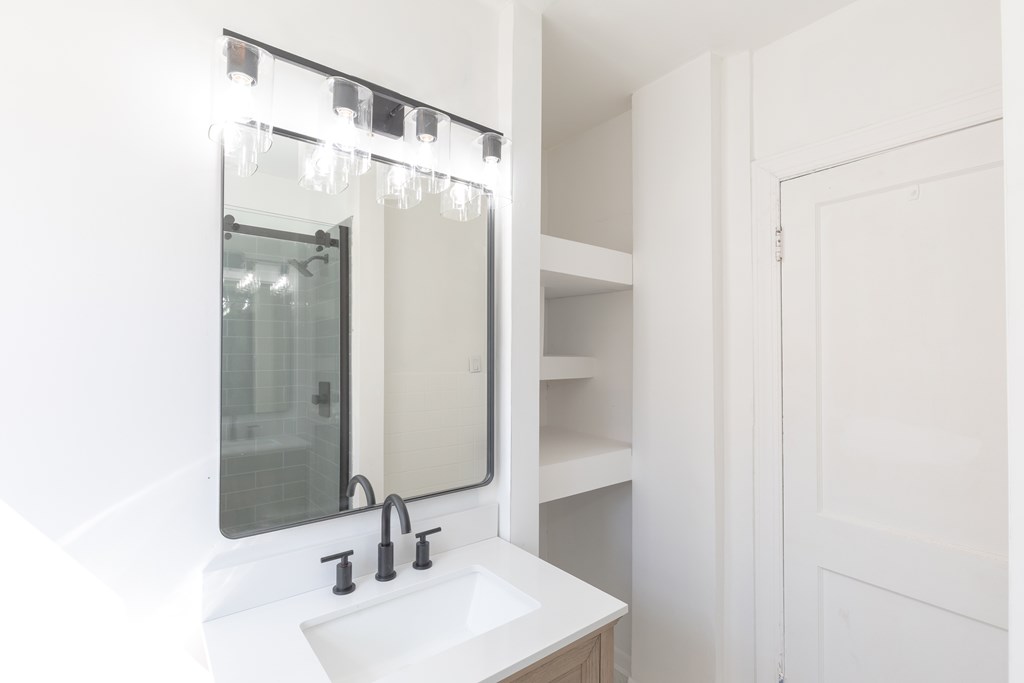 2313 Grafton St Property Photo 29