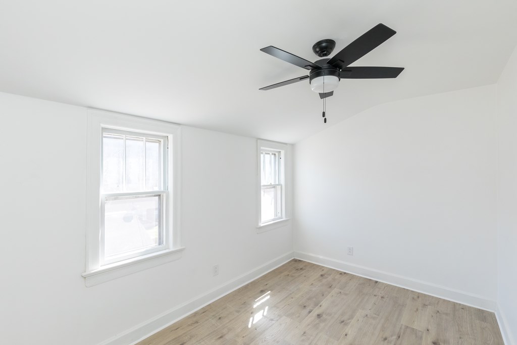 2313 Grafton St Property Photo 36