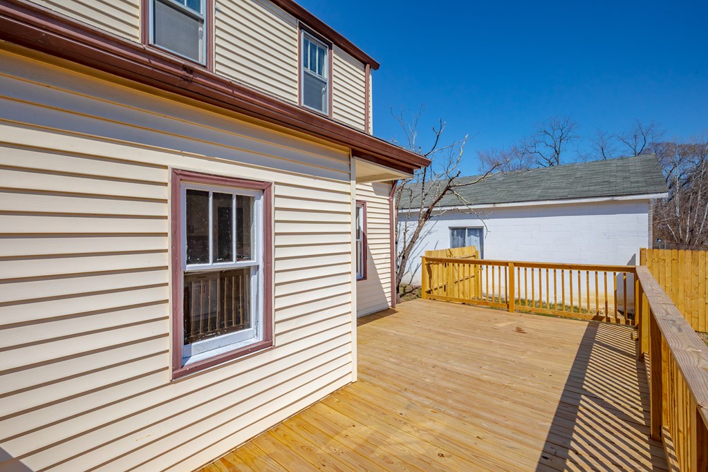 2313 Grafton St Property Photo 49