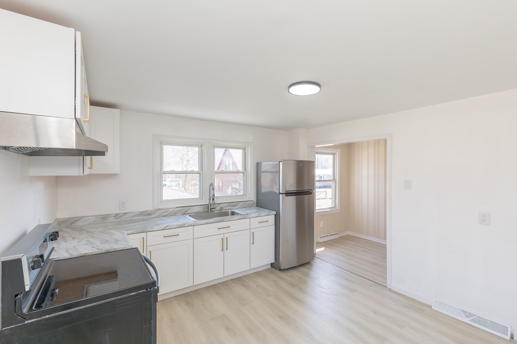 2313 Grafton St Property Photo 69