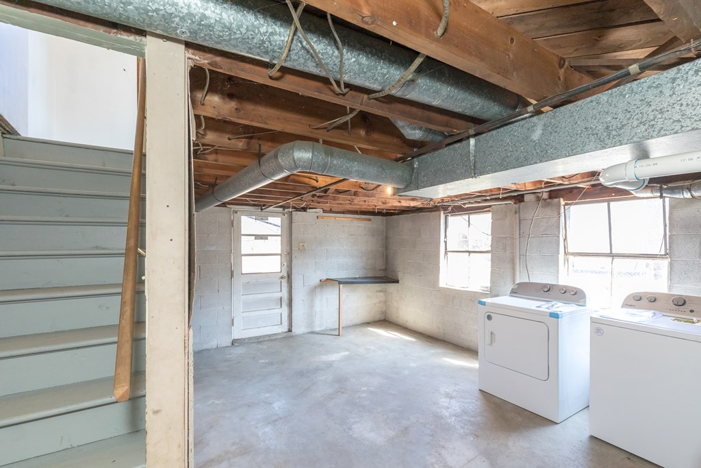 2313 Grafton St Property Photo 78