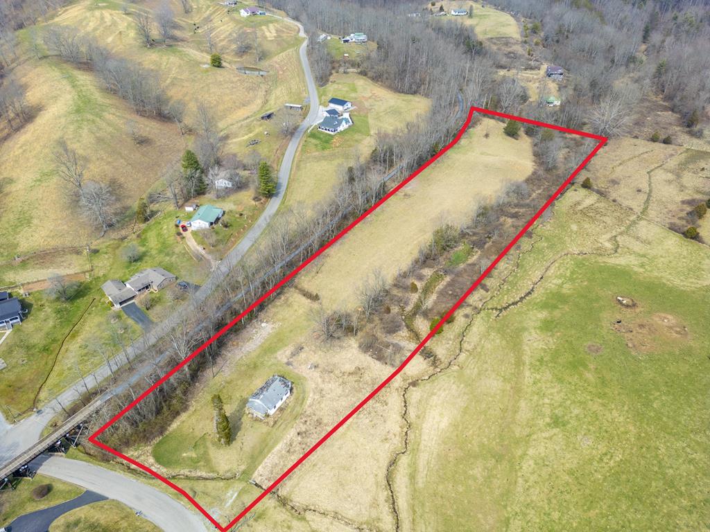 18299 Benhams Road Property Photo