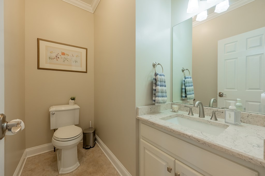 470 Loretto Dr Property Photo 29