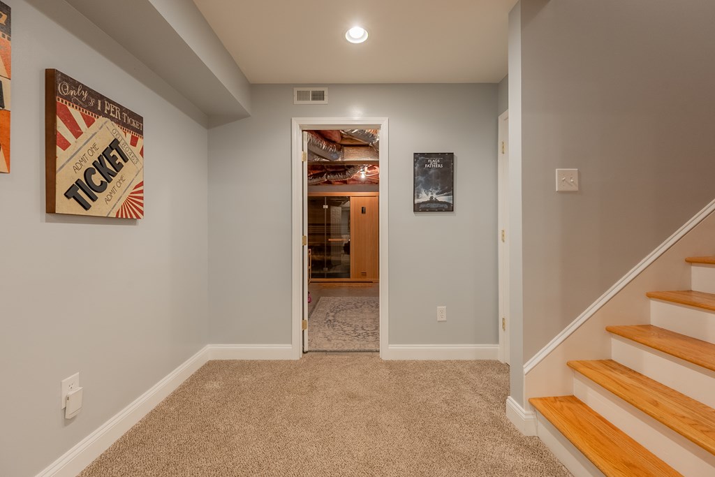 470 Loretto Dr Property Photo 55