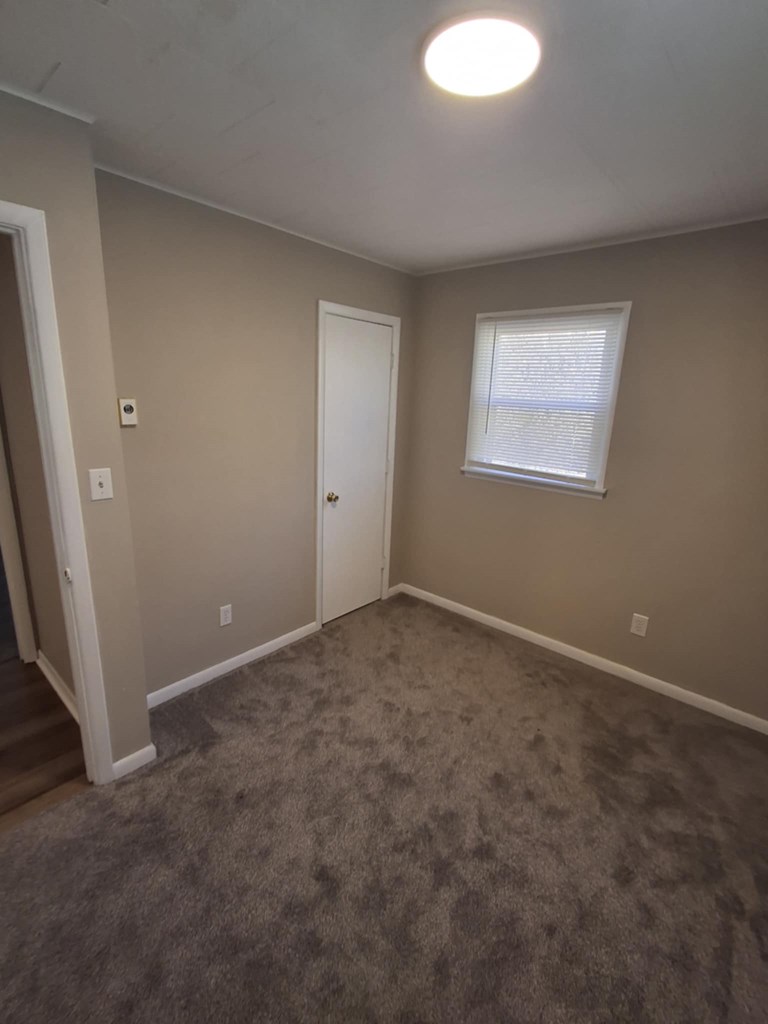 315 W West Avenue Property Photo 16