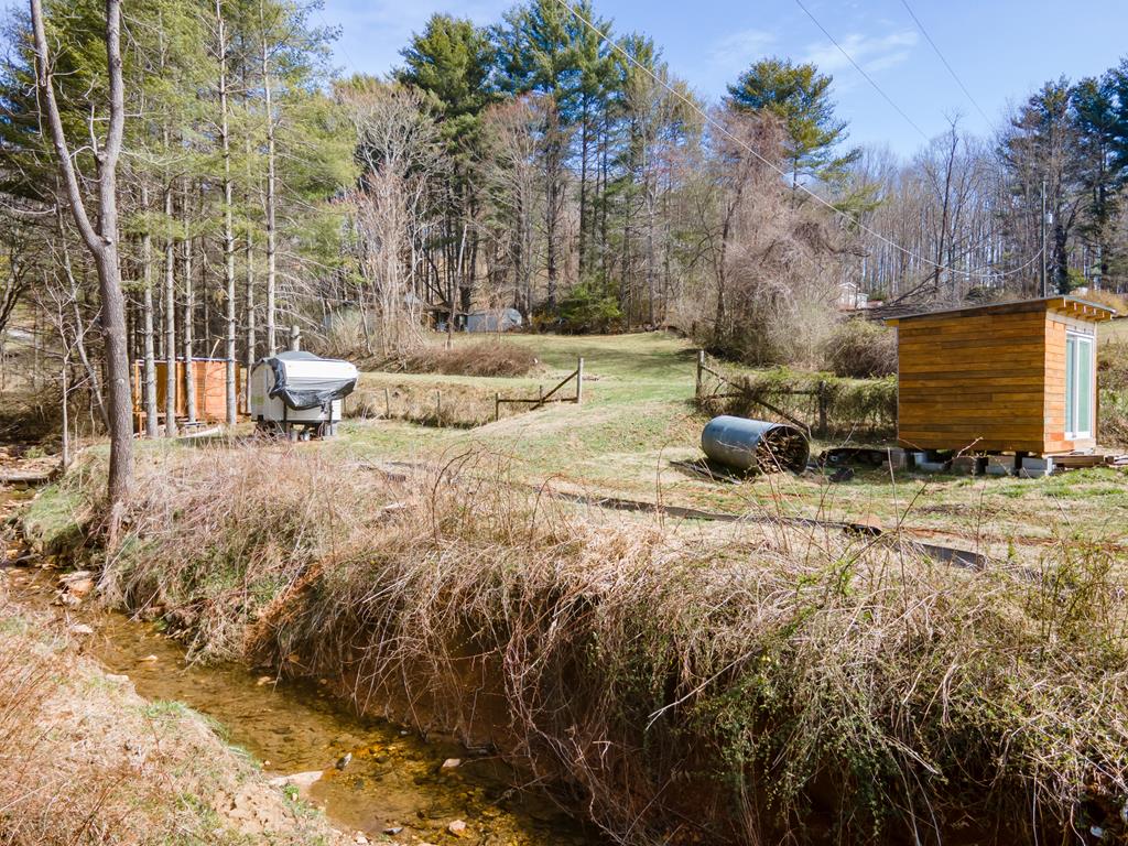 93 Farmville Ln Property Photo