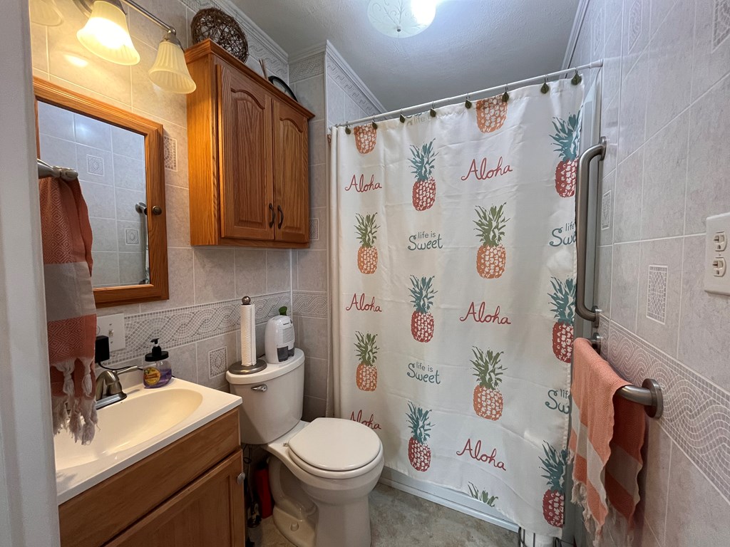 929 S Main St Property Photo 22